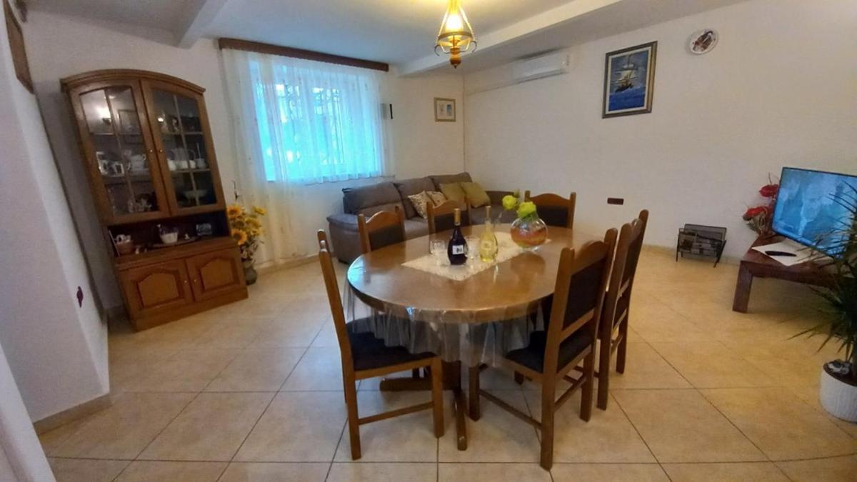 Apartments Faris Kanfanar Kültér fotó